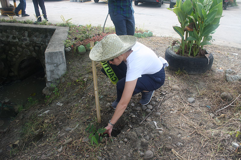 cenpri-tree-planting8